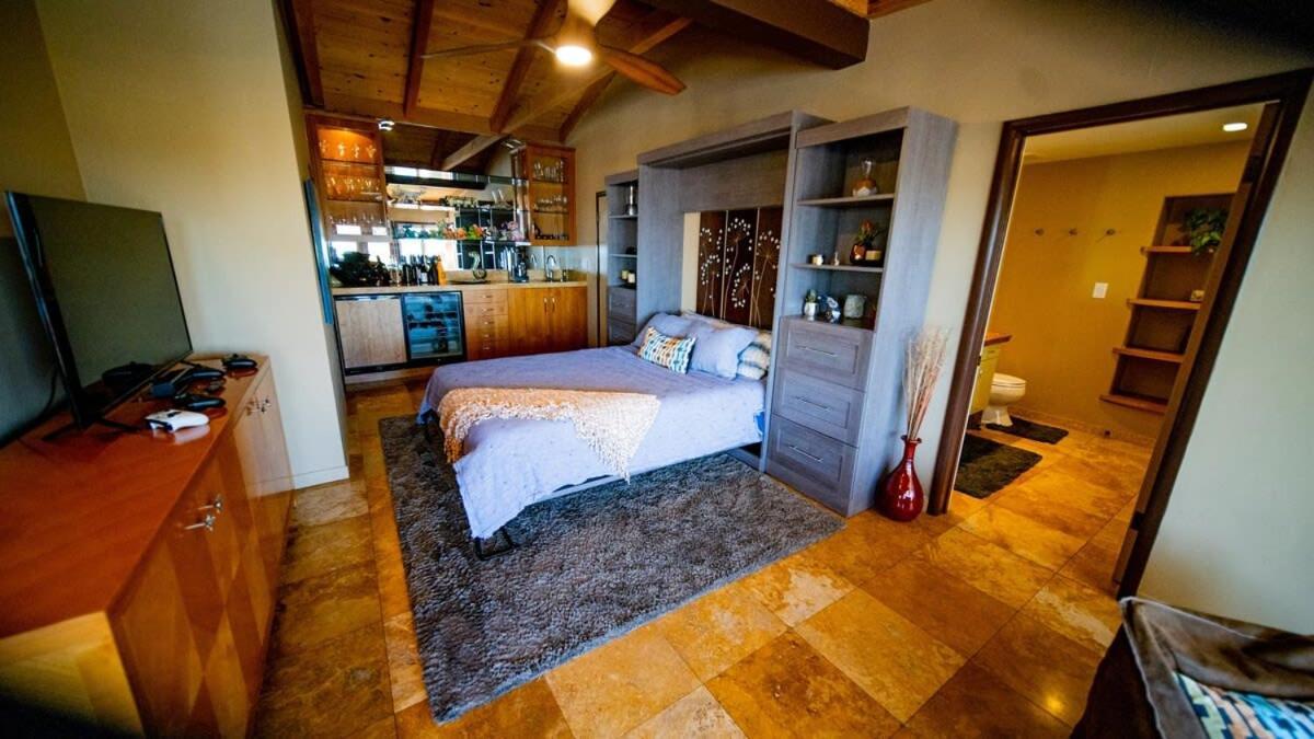 Panoramic Ocean Sunset Views With Heated Pool & Location * San Diego