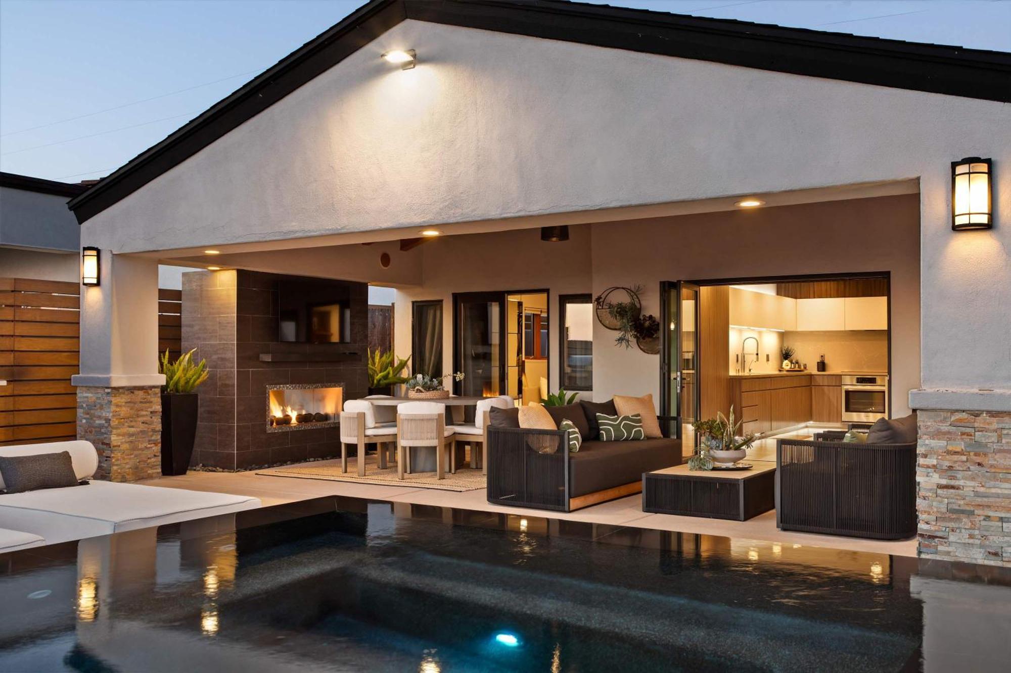 Panoramic Ocean Sunset Views With Heated Pool & Location Holiday home *