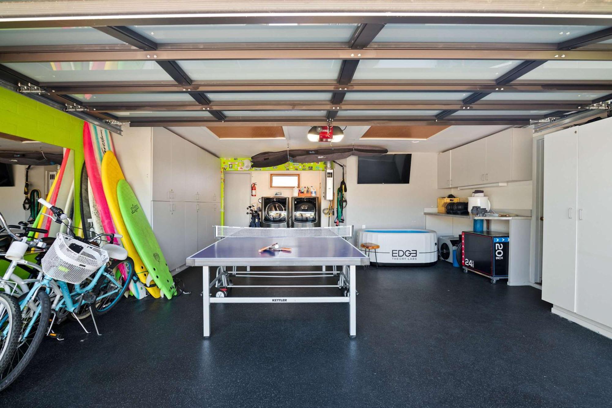 Panoramic Ocean Sunset Views With Heated Pool & Location Holiday home *
