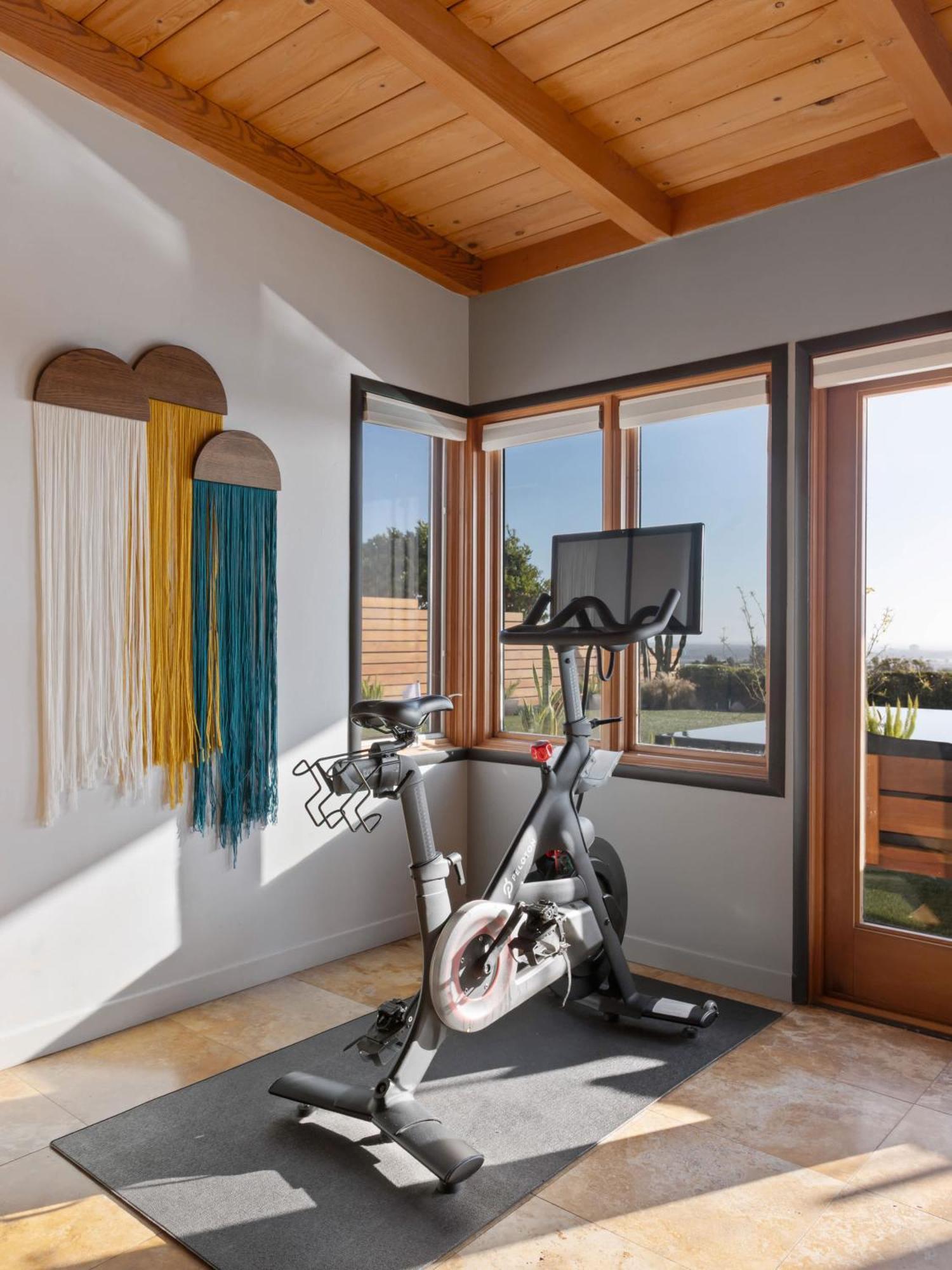 Panoramic Ocean Sunset Views With Heated Pool & Location Holiday home *
